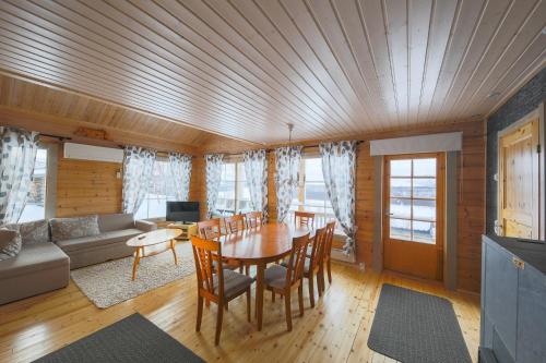 Arctic Aurora Borealis cottages - Chalet - Nuorgam