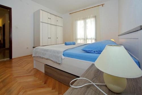 Apartments with a parking space Bibinje Zadar - 5800 - image 7