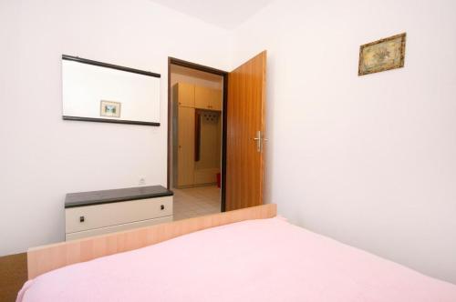  Apartment Potocnica 6407b in Borovići