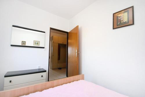  Apartment Potocnica 6407d in Borovići