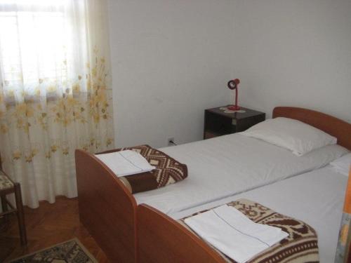Apartment Maslinica 774b - image 2