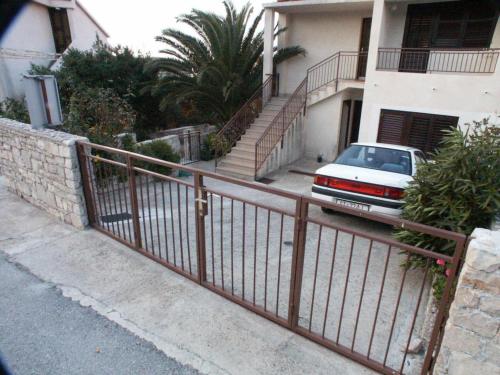 Apartment Maslinica 774b - image 4