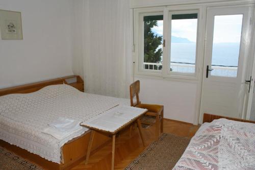 Rooms by the sea Mimice, Omis - 1033
