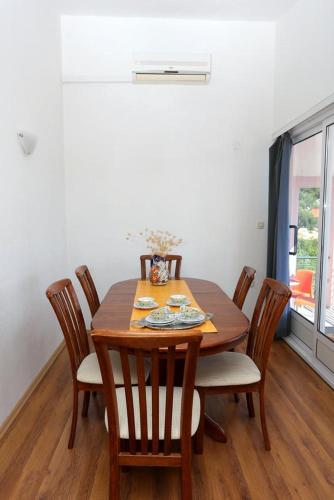  Apartment Zuronja 10123b in Brijesta