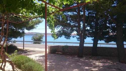 Apartments by the sea Seline Paklenica - 11197 - image 6