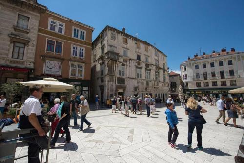 Apartments with WiFi Split - 12523, Split (photo 6)