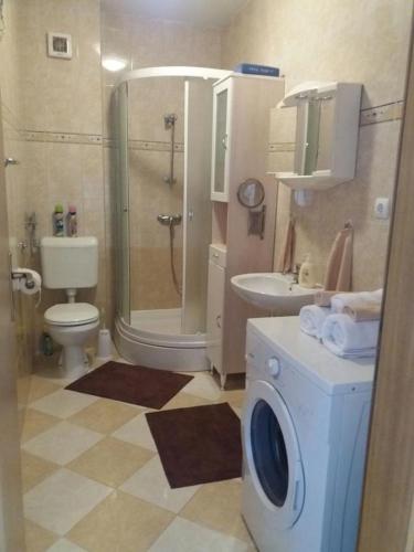 Apartments by the sea Seget Vranjica Trogir - 12915 - image 4