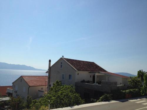 Apartments by the sea Brist Makarska - 13011