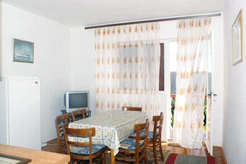 Apartments for families with children Vlasici, Pag - 4131