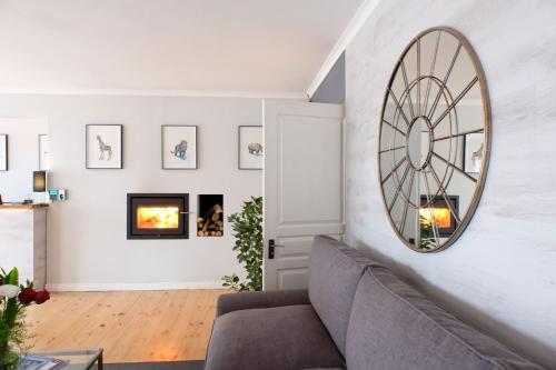 Лобби, Vine Guesthouse	 (Vine Guesthouse) in Стелленбос