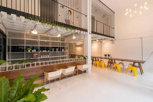 Pastelhouse hostel Pastelhouse hostel is perfectly located for both business and leisure guests in Bangkok. The property has everything you need for a comfortable stay. Service-minded staff will welcome and guide you at