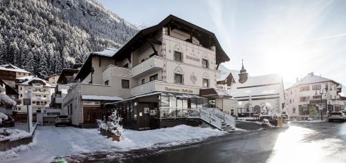 Exterior view, Hotel Gramaser in Ischgl