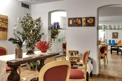 Colonna Resort - image 3