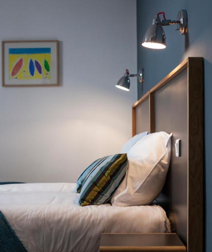 1 queen bed