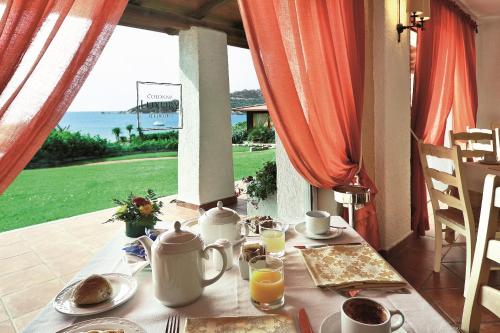 COLONNA GRAND HOTEL CAPO TESTA, a Colonna Luxury Beach Hotel, Santa Teresa Sardegna