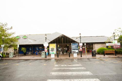 Days Inn Kendal - Killington Lake - image 5