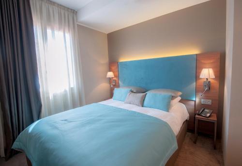 Hotel Lou Castelet Hotel Lou Castelet is a popular choice amongst travelers in Carros, whether exploring or just passing through. The property has everything you need for a comfortable stay. Service-minded staff will we