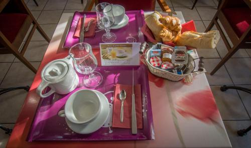 Hôtel Restaurant Le Castel Fleuri