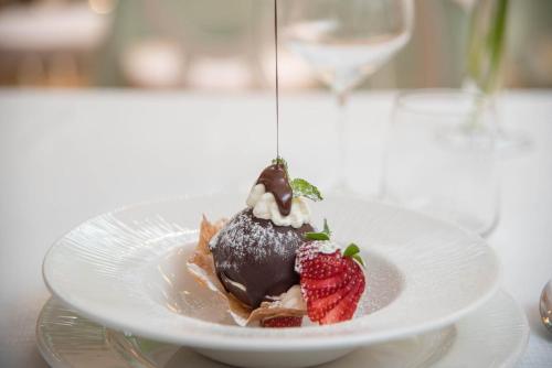 Villa Romana Hotel & Spa - image 12