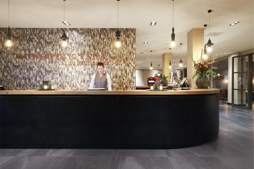 Van der Valk Hotel Antwerpen - image 2