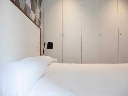 One-Bedroom Apartment image 8