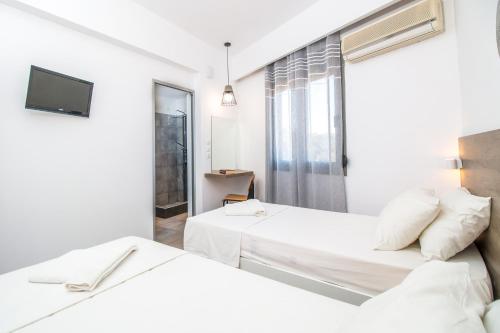 Hillside Studios & Apartments, Faliraki (photo 10)