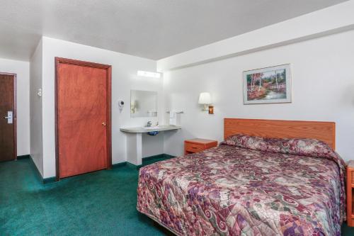 Travelodge by Wyndham Deer Lodge Montana - image 4