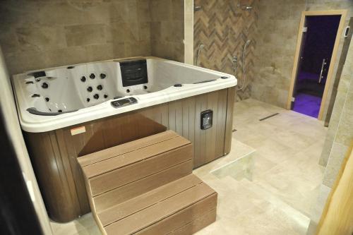 Kamena Kuca Lux Apartment - image 5