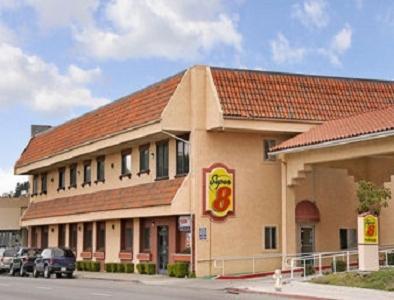 Super 8 by Wyndham Hayward Downtown – Hayward, CA