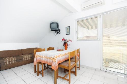  Apartment Sukosan 5777c in Sukošan