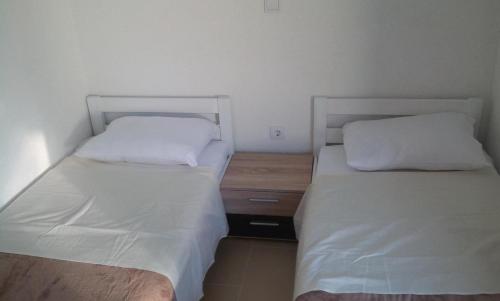 Seaside secluded apartments Cove Torac Hvar - 575 - main image