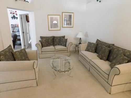 Rafael's Highlands Reserve Home - main image