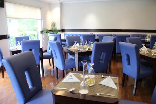 Ravintola, P Hotel Jakarta in Senen