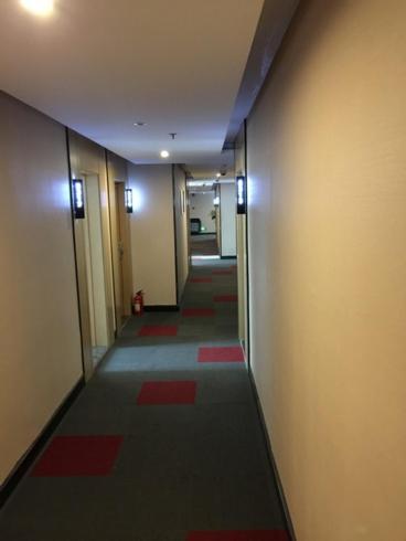 Thank Inn Plus Hotel Shanghai Songjiang District Yexie Town Yexingong Road photo