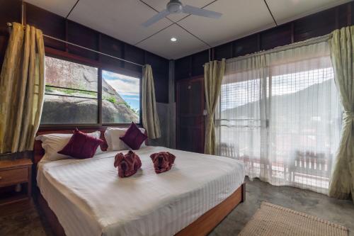 Kanya Cozy Bungalows Kata ภูเก็ต