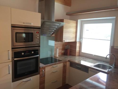 Kitchen, Haus Tschirgantblick in Tarrenz