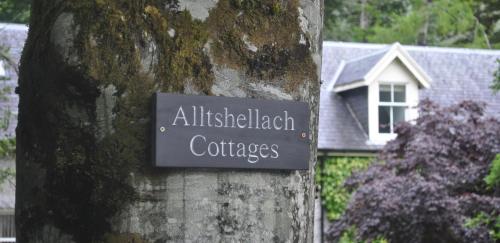 The Old Coach House, Alltshellach Cottages