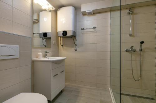 Studio apartment Oleander, Split (photo 7)
