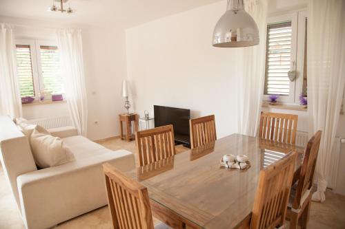 Apartment in Villa, near Piran in Strunjan