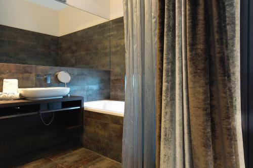 SAKS Urban Design Hotel Kaiserslautern - image 3
