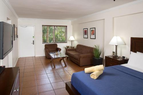 The Grand Resort and Spa - All Male Spa Resort