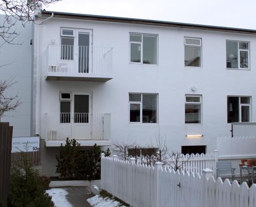 Exterior view, Astro Apartments in Reykjavik