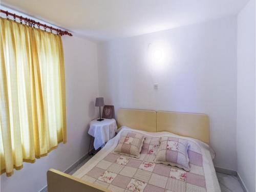  Three-Bedroom Apartment in Komarna in Komarna