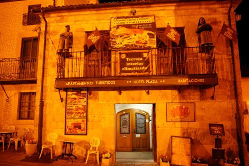  Apartamentos Turisticos Casa Pastor, Riaza bei Hiendelaencina