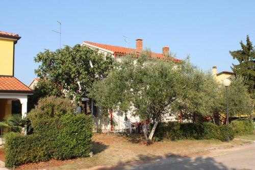 Apartment Umag 6994a