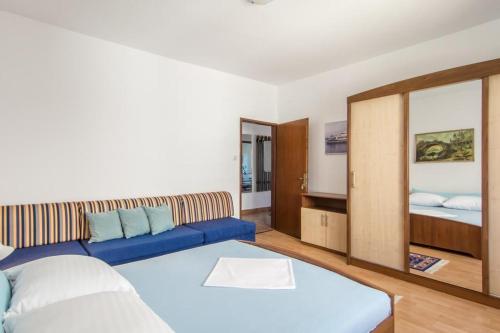 Two-Bedroom Apartment with Terrace image 1