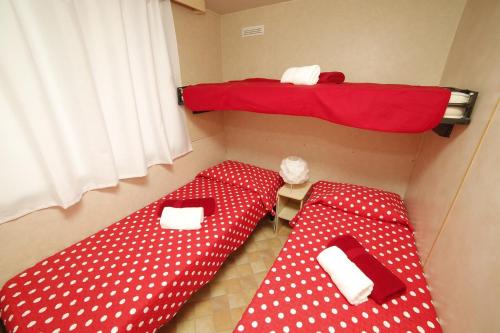 Family friendly apartments with a swimming pool Bol Brac - 13364 - image 3