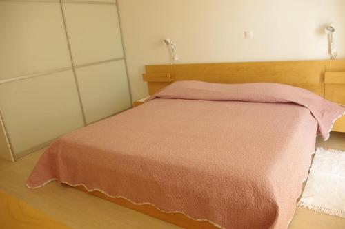Apartments and rooms with parking space Hvar - 13296
