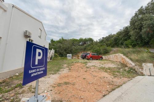  Apartment Savar 8128c in Brbinj