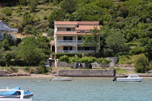 Apartments by the sea Supetarska Draga - Donja Rab - 2018